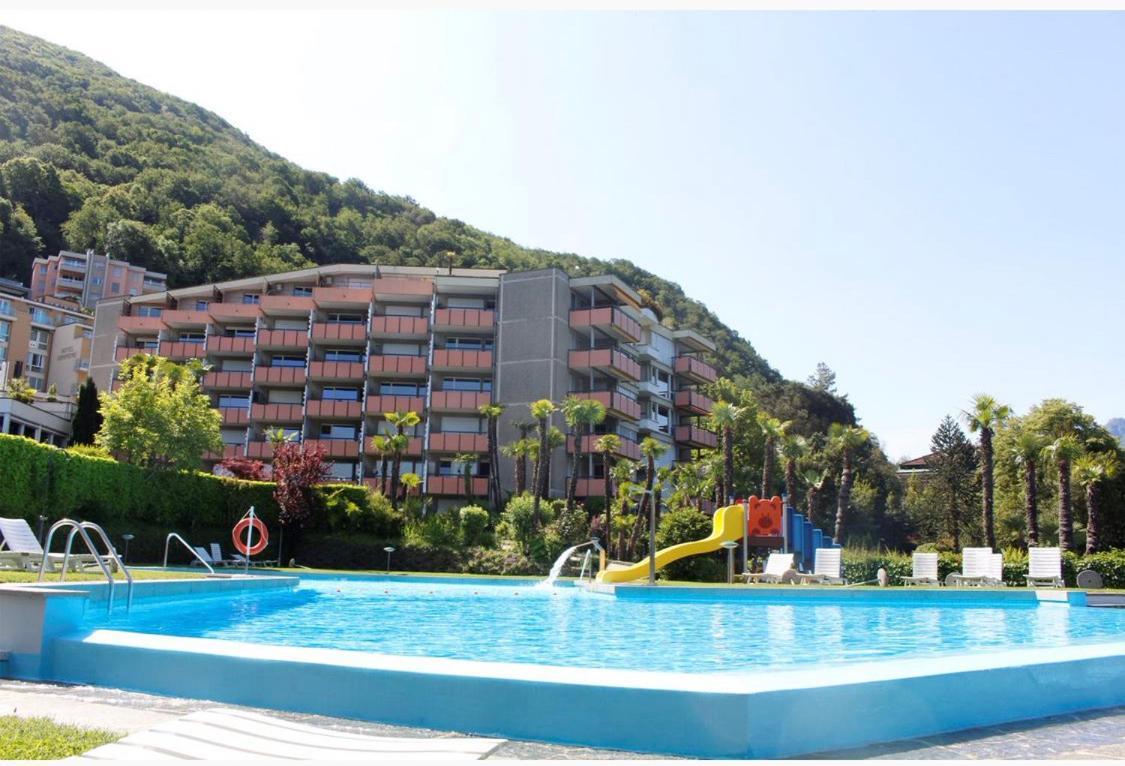Holiday On The Lake Lugano Bissone Eksteriør billede